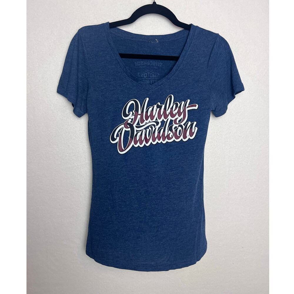 Harley Davidson Women's V-Neck Blue Short Sleeve T-Shirt Oconomowoc, WI SEE DESC